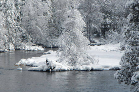 au sable river late season snow